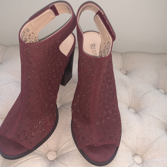 EUC Restricted wine colored heels - Picture 2 of 4